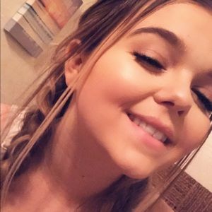 Meet your Posher, Destiny